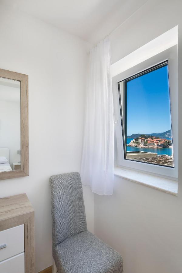 Family Apartment With Sea View Sveti Stefan Budva Exterior foto